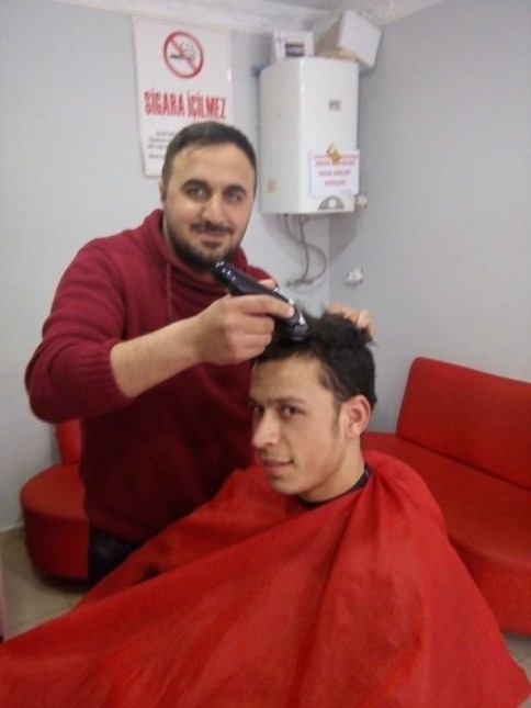 Erkek Berberlerine Zam Geldi