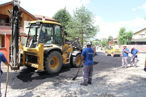 Asfalt Yama Çalışmaları İnönü Mahesinde