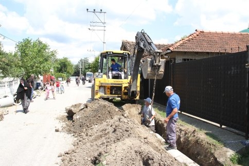 Uzunçınar Mahesi Alt Yapısı Güçleniyor