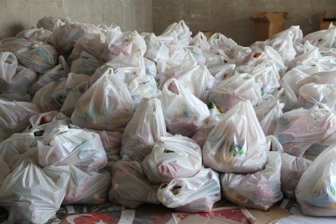 Akyazı Belediyesi’nden Ramazanda Yardımlar Devam Ediyor