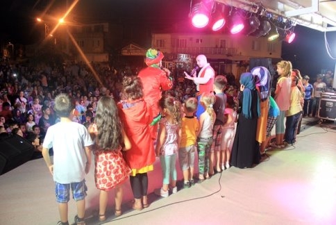 Mobil Etkinlik Tırı Akyazıdaydı