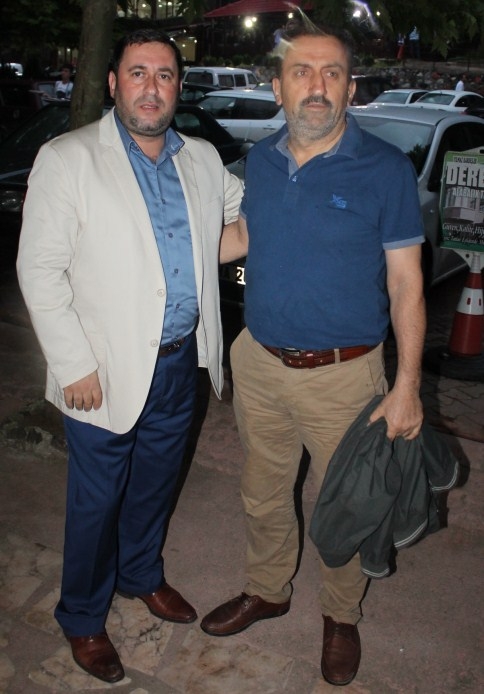 Abdullah Mert Ak Partililere İftar Yemeği Verdi