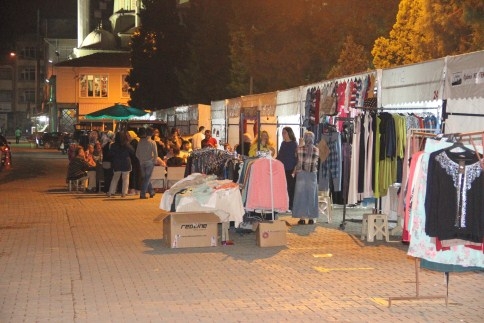 Hanımeli Pazarı'nda İşler Güzel 