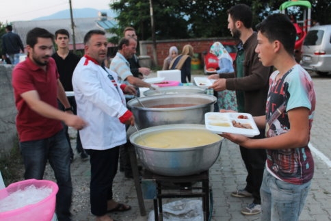 Mahe Halkı İftarda Bir Araya Geldi