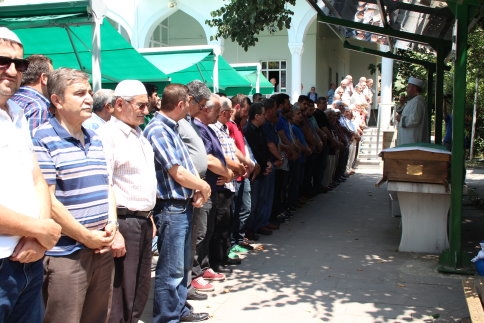 Sezgin Ailesi'nin Büyügü Hidayet Sezgin Defnedildi