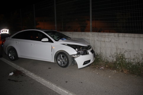 Gece Yarısı Duvara Çarptı