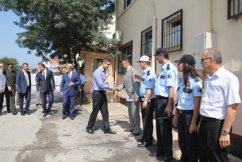 Bakanının Sözünü Başkan Tasdik Etti