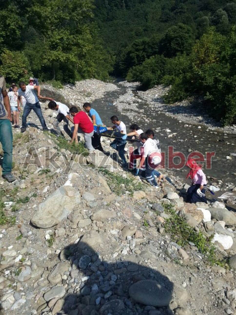 Patpat Dereye Uçtu 4 Yaralı