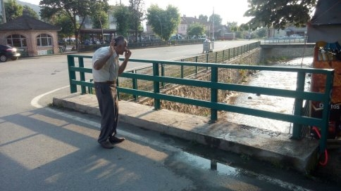 Dereye Lağım Suyunu Böyle Boşaltıyorlar