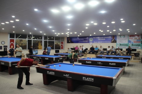 Bilardo Turnuvası Başladı