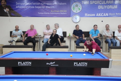 Bilardo Turnuvası Başladı