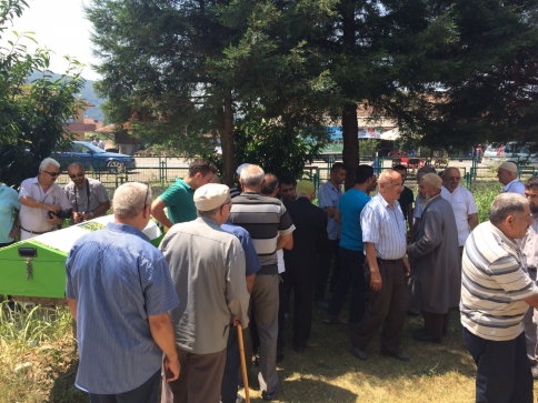 Hasan Bayrak Defnedildi