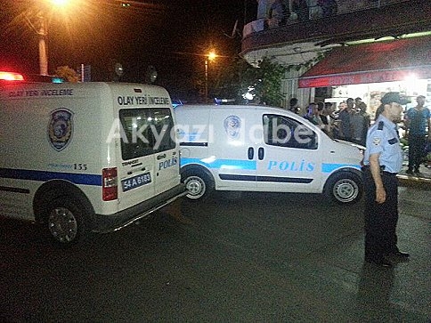 Akyazı Yeni Cami Silahlı Saldırı 1 Yaralı