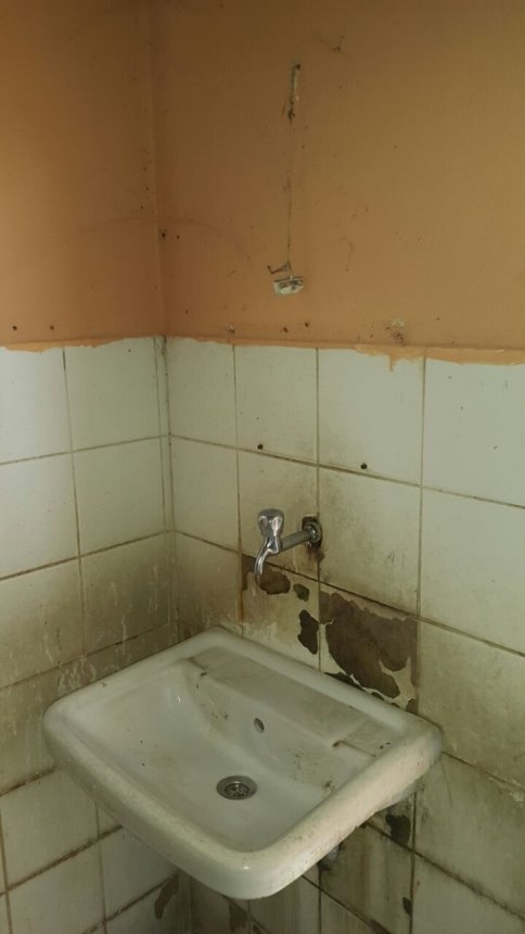 Kuzuluk'ta Tuvaletler Pislik  İçinde