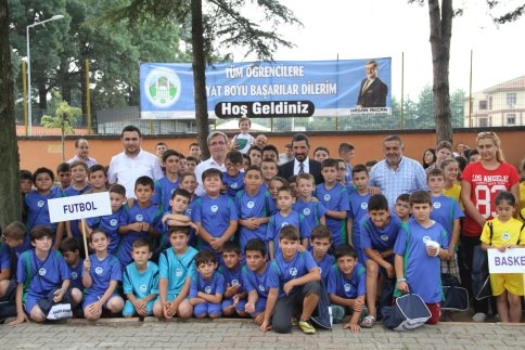 Yaz Spor Okulları Açılışı Törenle Yapıldı