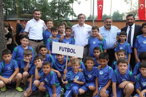 Yaz Spor Okulları Açılışı Törenle Yapıldı