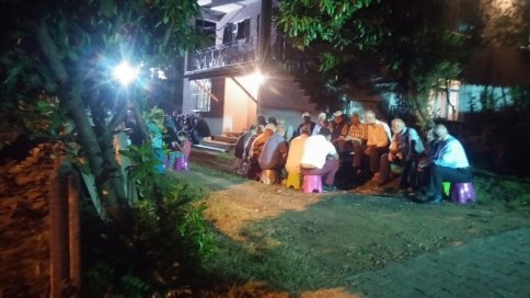 Çocukları Kurtarmak İsterken Hayatını Kaybetti