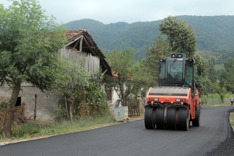 Altındere Mahesi Asfaltlanıyor