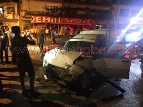 Asker Uğurlama Konvoyunda Kaza 2 Yaralı