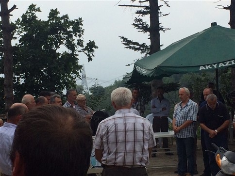 Asırlık Çınar Aslı Teyze Vefat Etti