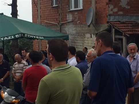 Asırlık Çınar Aslı Teyze Vefat Etti