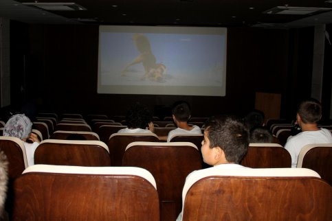 İlk Sinema Deneyimi Başkan’dan Hediye