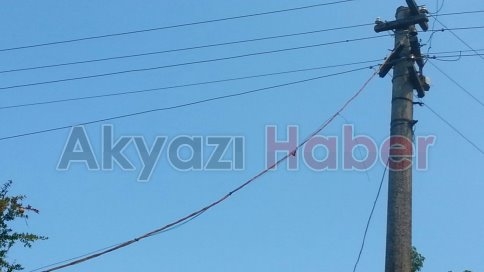 Fazla Isınan Kablo Evi Kül Etti