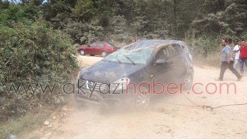 Lastiği Patlayan Araç Takla Attı