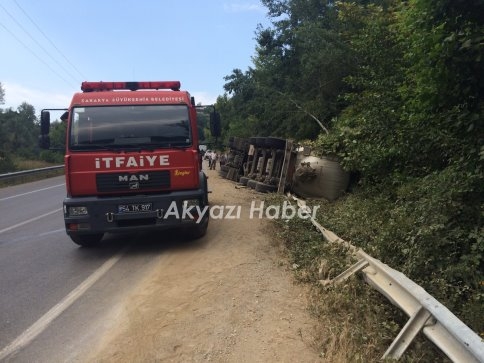 Dev Kamyon Devrildi 1 Yaralı 