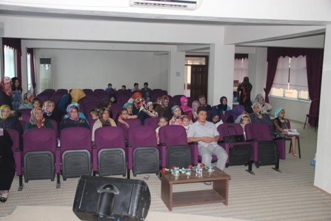 Yaz Kur’an Kursları Cemiyetlerle Sonlandırılıyor