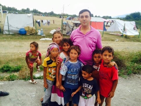 Mevsimlik İşçilere WC ve Duşakabin Verildi