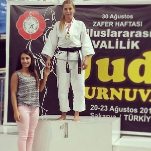 Akyazı Belediyesi Judo Antrenöründen Uluslararası Başarı