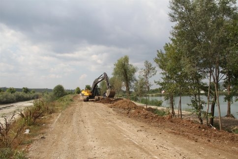 Kuzuluk Göl Park Çevresi Şekillenmeye Başladı