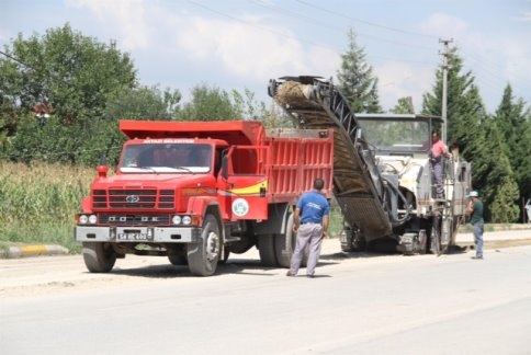 Fen İşleri Ekipleri  Sonbahar Hazırlıklarına Başladı