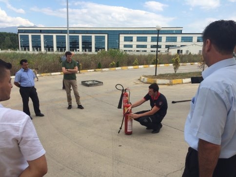 Hastane Personeline Afet Ve Yangın Eğitimi Verildi