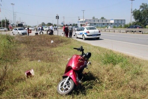 Otomobilin Çarptığı Motosiklet Sürücüsü Hayatını Kaybetti