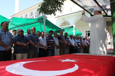 Şehitlerimiz İçin Gıyabi Cenaze Namazı