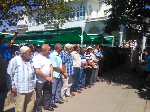 Şehitlerimiz İçin Gıyabi Cenaze Namazı