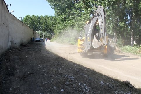 Sosyal Alanlarda Temizlik, Bakım Ve Onarım Çalışmaları Devam Ediyor