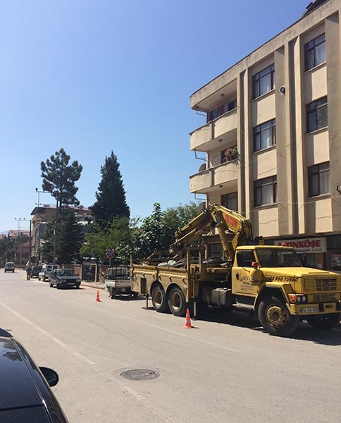 Elektrik Şebekesi Yeraltına Alındı