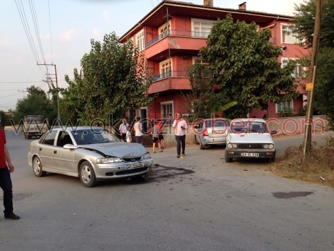 Aynı Kavşakta Bir Hafta İçinde İkinci Kaza 