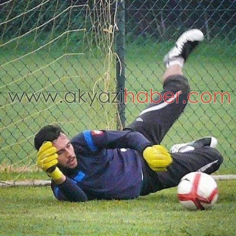 Sakaryaspor'a Profesyonel İmza!!!