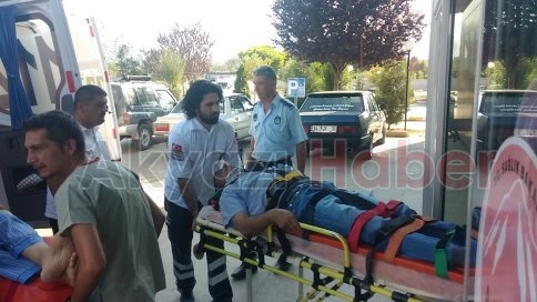 Dokurcun’da Otomobil Şarampole Uçtu