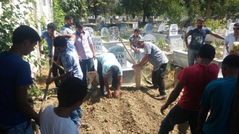 Gülfidan Özçelik Vefat Etti