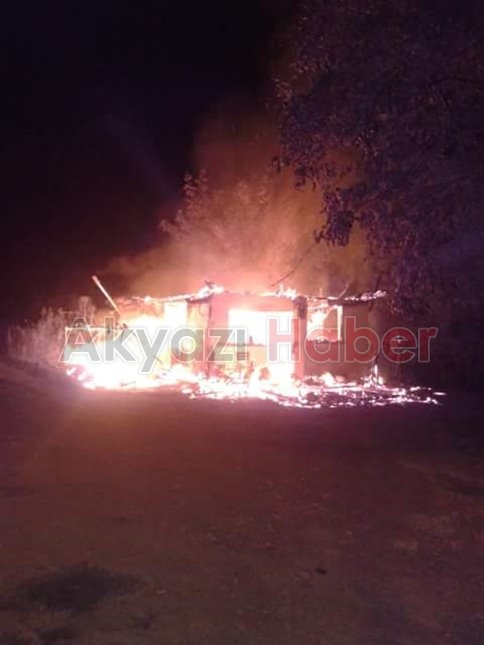 Aynı Gün Hem Evi Yandı Hemde Kaza Geçirdi