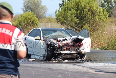 Akyazı Otoban Girişinde Kaza 5 Yaralı