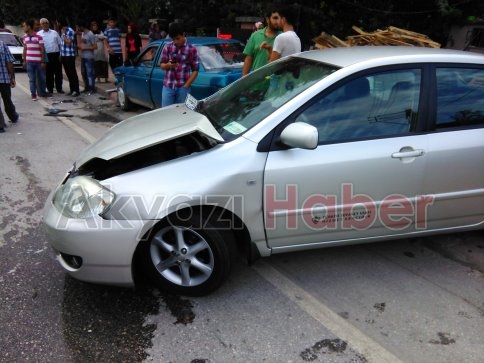 Müftülüğe Ait Araç Kaza Yaptı