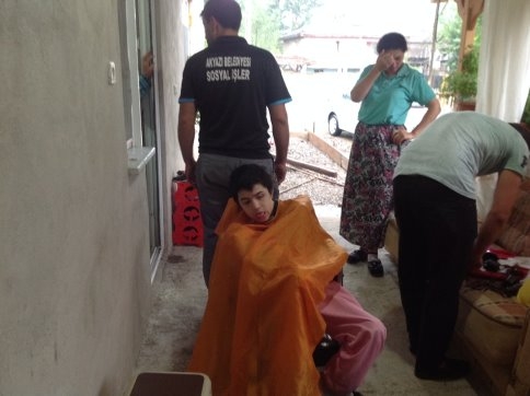 Bayram Traşı Başkan Akcan’dan