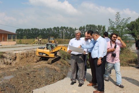 Herkes Konuşur Hasan Hoca Yapar