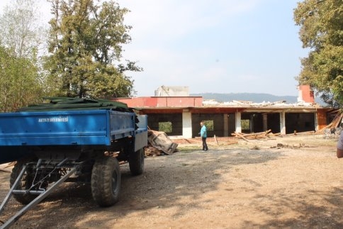 Herkes Konuşur Hasan Hoca Yapar